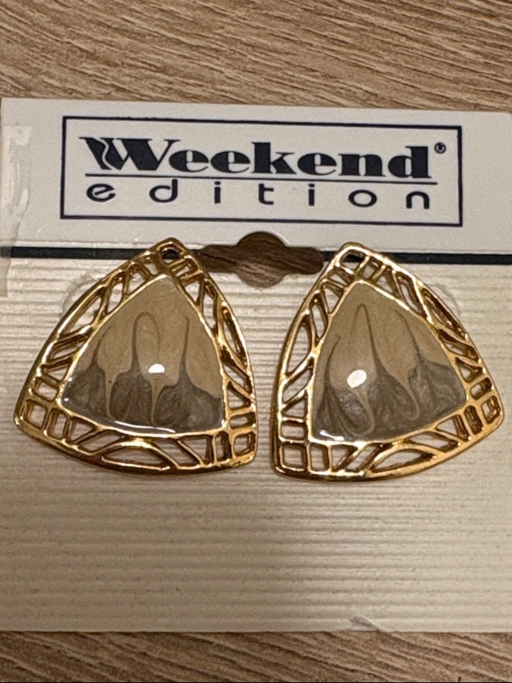 Vintage Woolworth enamel post back earrings, gold tone
